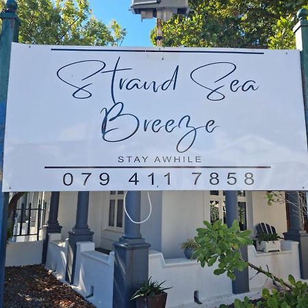 Strand Sea Breeze Cape Town Bagian luar foto