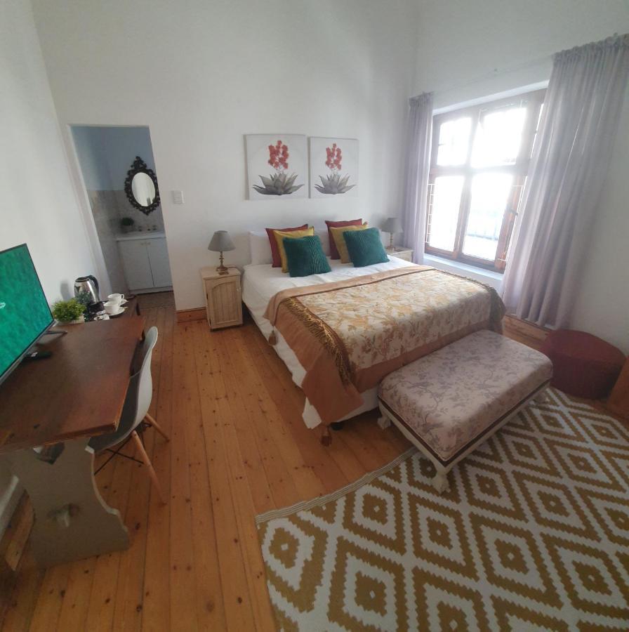 Strand Sea Breeze Cape Town Bagian luar foto